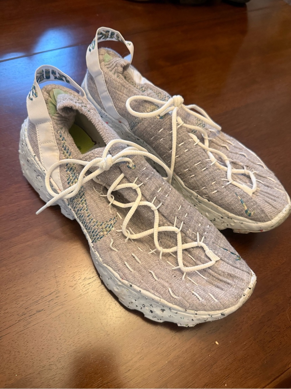 Nike Women's space hippie Gray Knit Lace-Up Sneakers